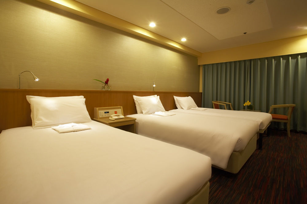 The Nest Naha Hotel Exterior photo
